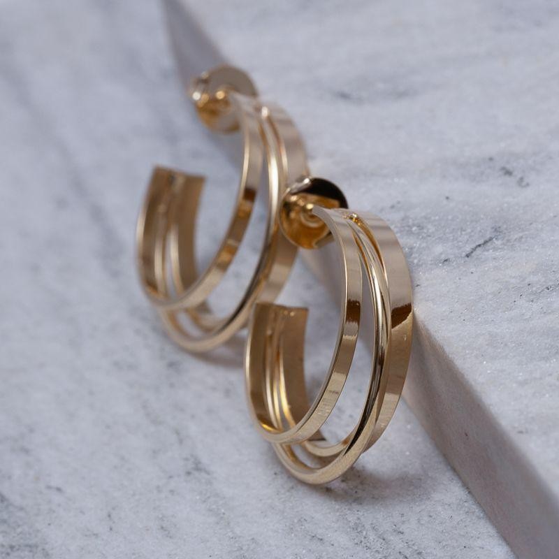 BRINCO ARGOLA TRIPLA LISA BANHO OURO 18K