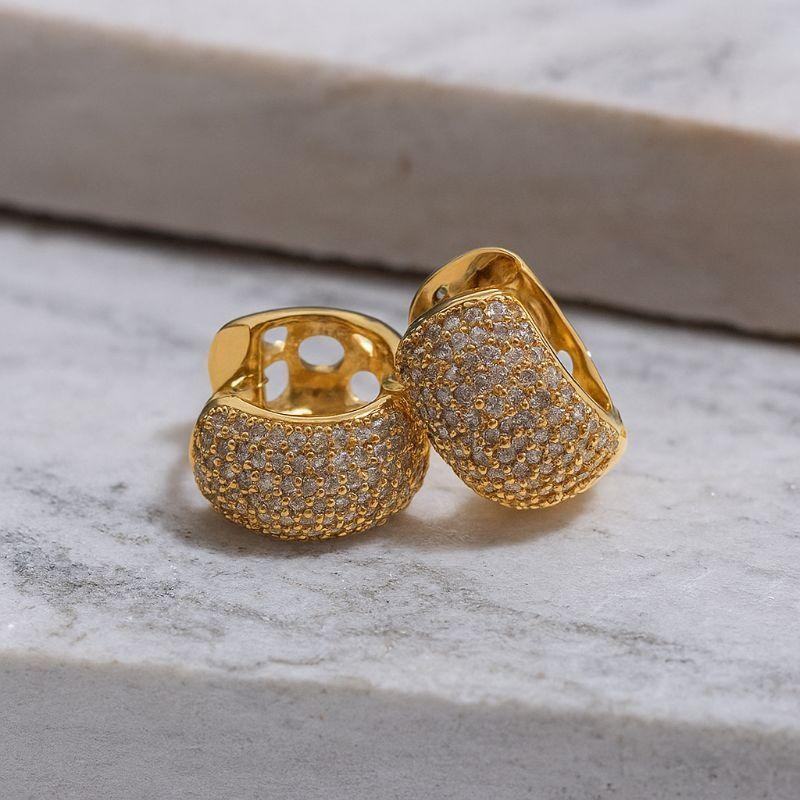 BRINCO ARGOLA ZIRCÔNIA CRAVEJADA BANHO OURO 18K