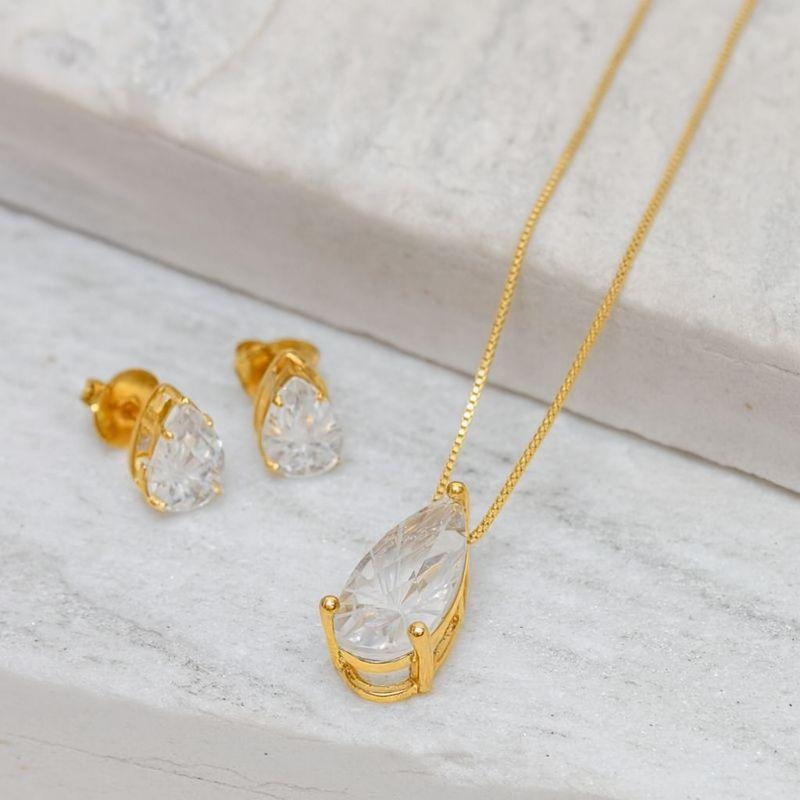 CONJUNTO CRISTAL BRANCO M BANHO OURO 18K
