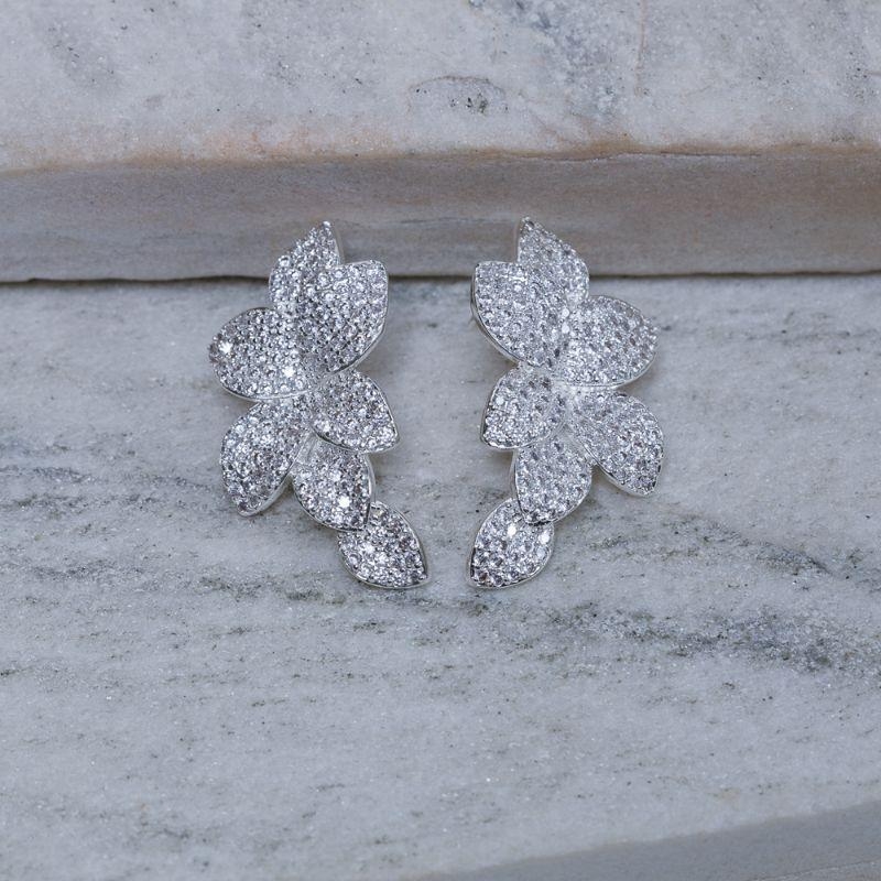 BRINCO FLOR DE JASMIM CRISTAL BANHO PRATA