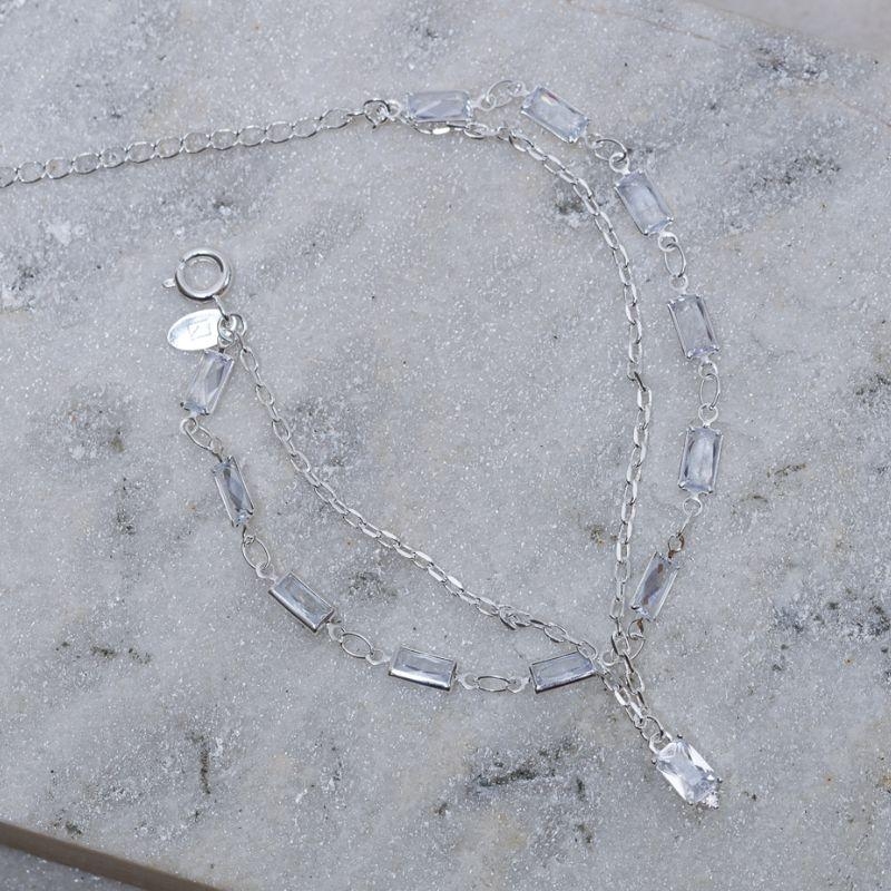 PULSEIRA DUPLA COM CRISTAIS QUADRADOS BANHO PRATA