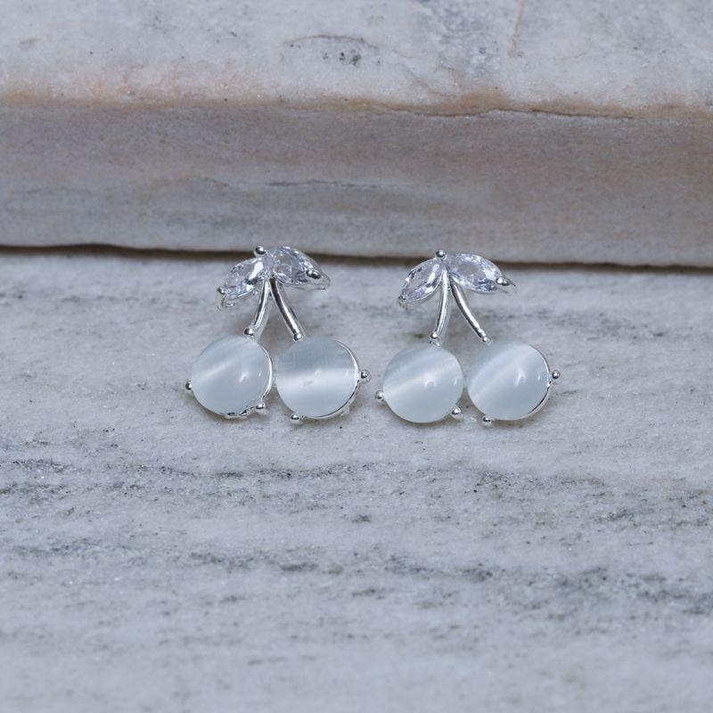 BRINCO CHERRY COM MADRE PÉROLA PRATA