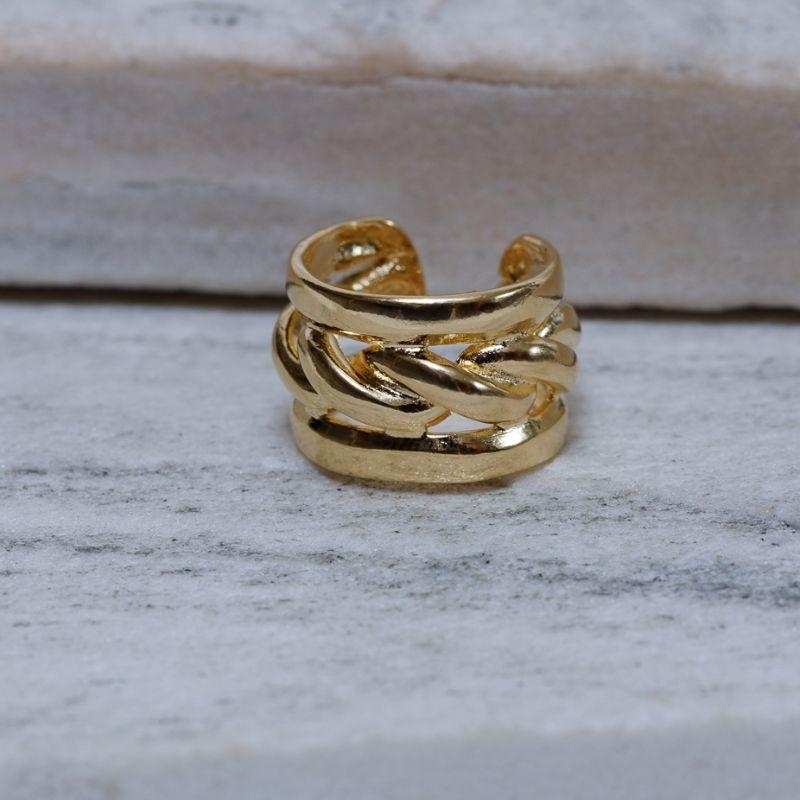 BRINCO FAKE GG TORCIDO BANHO OURO 18K