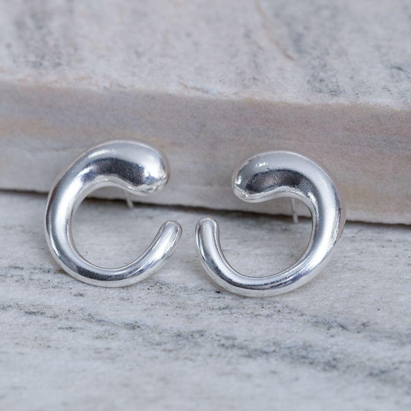 BRINCO ORGÂNICO LISO GOTINHA BANHO PRATA