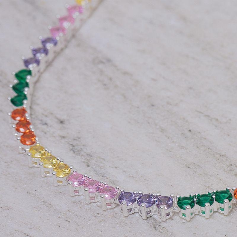 COLAR RIVIERA CRAVEJADO COM PEDRAS REDONDAS COLORIDAS BANHO PRATA