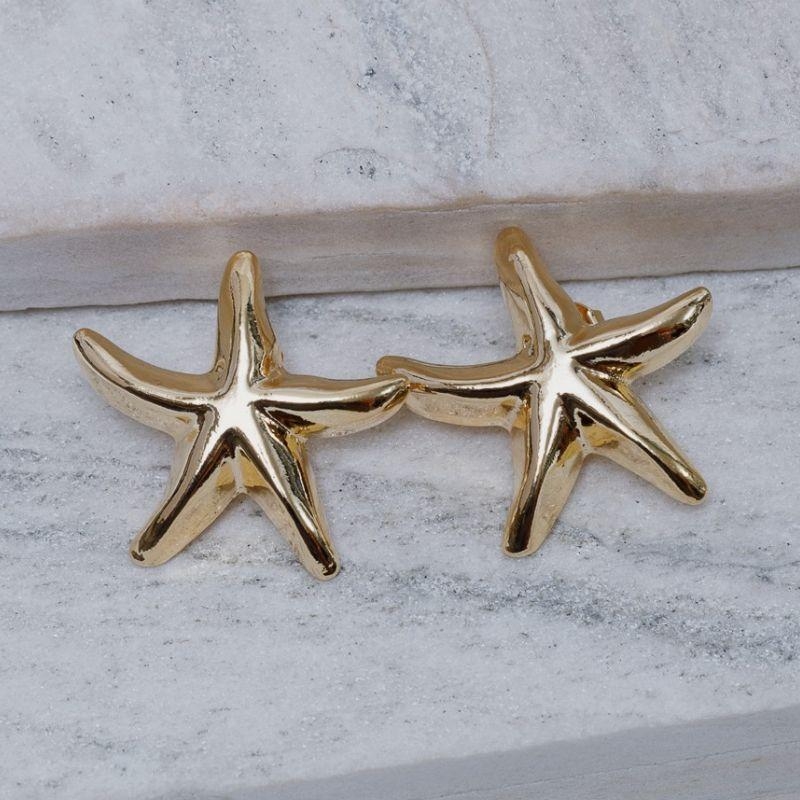 BRINCO ESTRELA DO MAR LISA BANHO OURO 18K