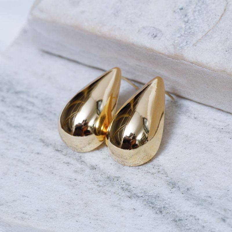 BRINCO GOTA MÉDIA ABAULADA BANHO OURO 18K