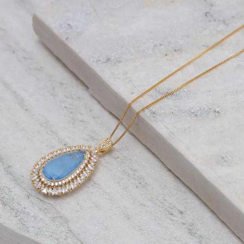 COLAR GOTA COM ZIRCÔNIAS E PEDRA AZUL CLARO M BANHO OURO 18K