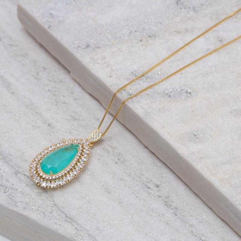 COLAR GOTA COM ZIRCÔNIAS E PEDRA VERDE TIFFANY M BANHO OURO 18K