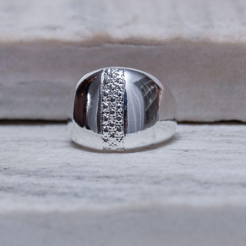 ANEL GRANDE LISO BANHO PRATA