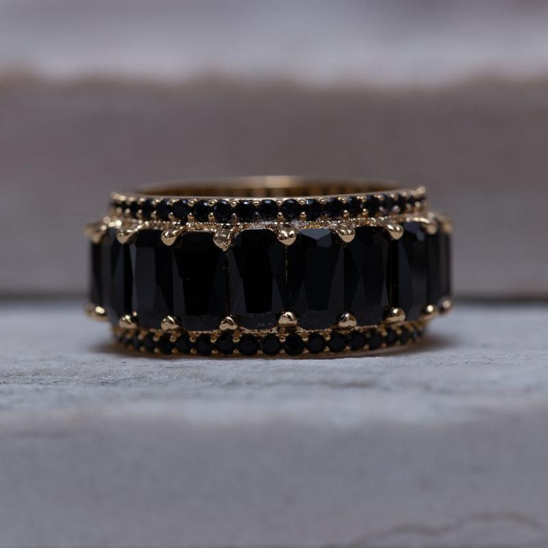 ANEL PEDRAS NEGRAS BANHO OURO 18K