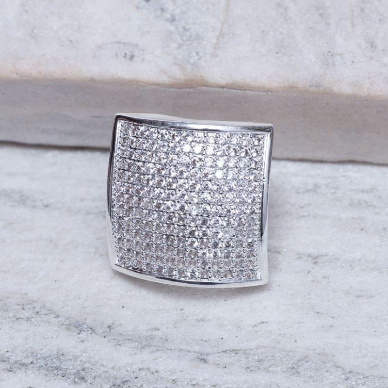 ANEL QUADRADO G CRAVEJADO COM ZIRCÔNIAS BANHO PRATA