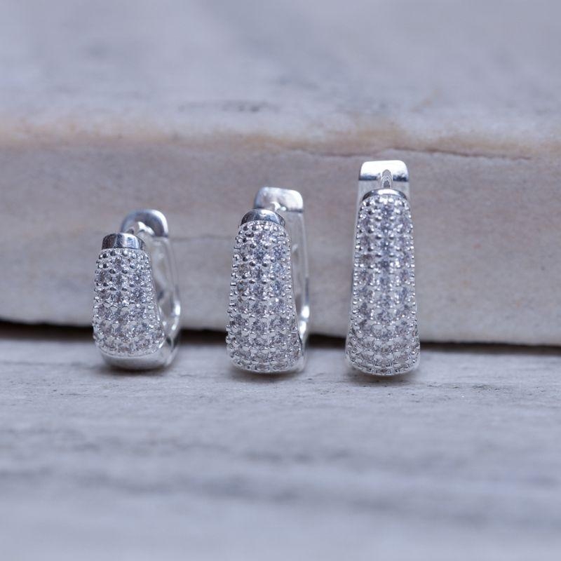 BRINCO ARGOLA OVAL P CRAVEJADA BANHO PRATA