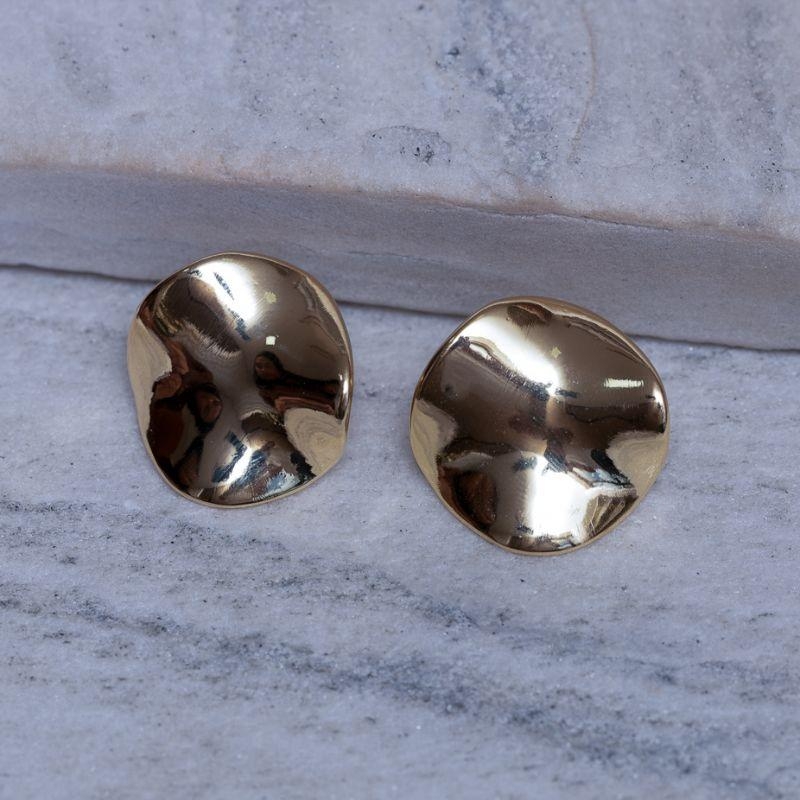 BRINCO REDONDO ONDULADO BANHO OURO 18K