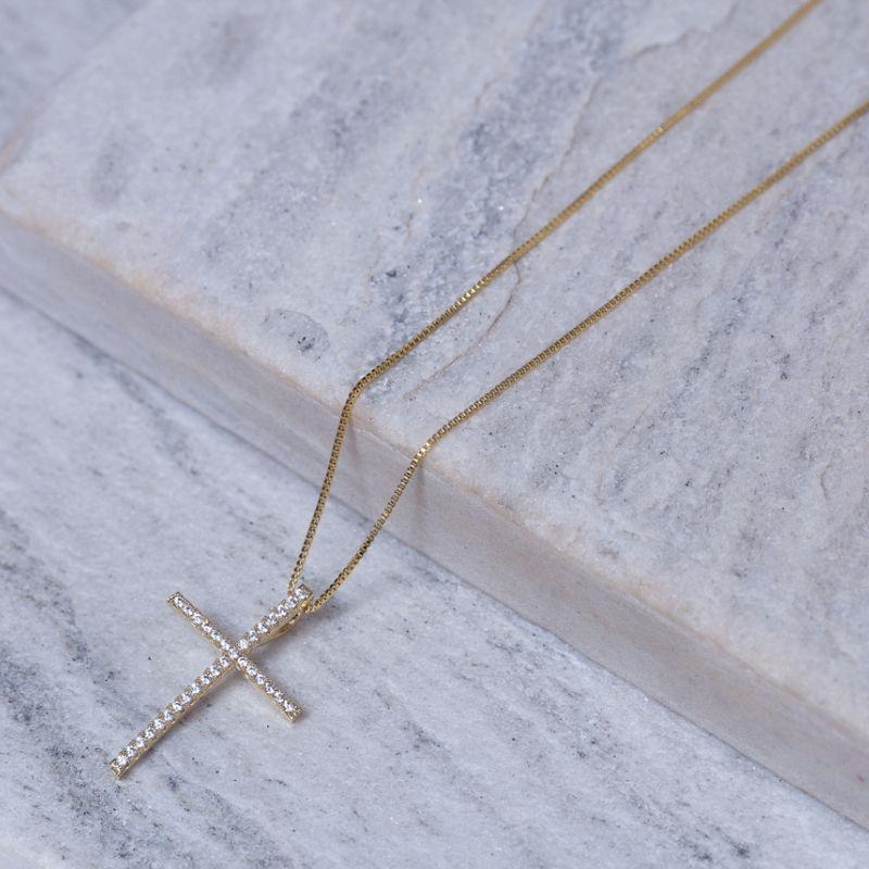 COLAR CRUZ FINA CRISTAL BANHO OURO 18K