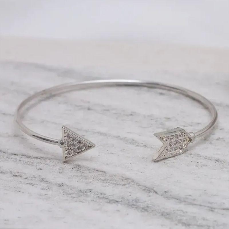 PULSEIRA BRACELETE FLECHA BANHO PRATA