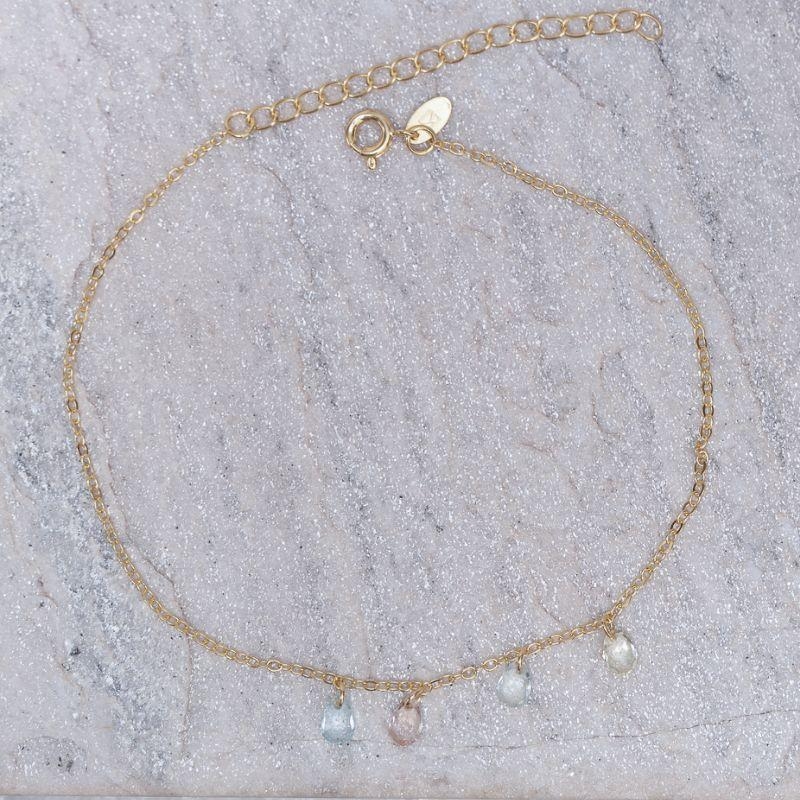 TORNOZELEIRA COM GOTINHAS COLORIDAS BANHO OURO 18K