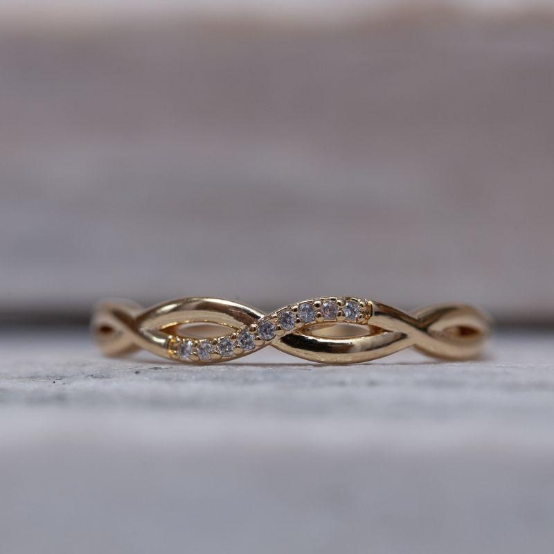ANEL TORCIDO CRAVEJADO BANHO OURO 18K