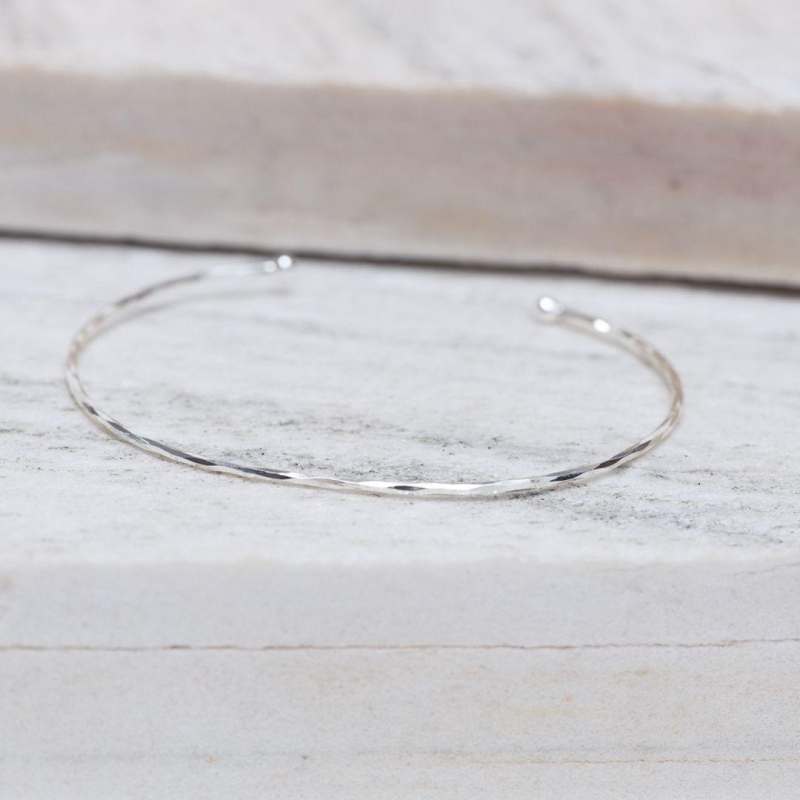 BRACELETE FINO DIAMANTADO BANHO PRATA