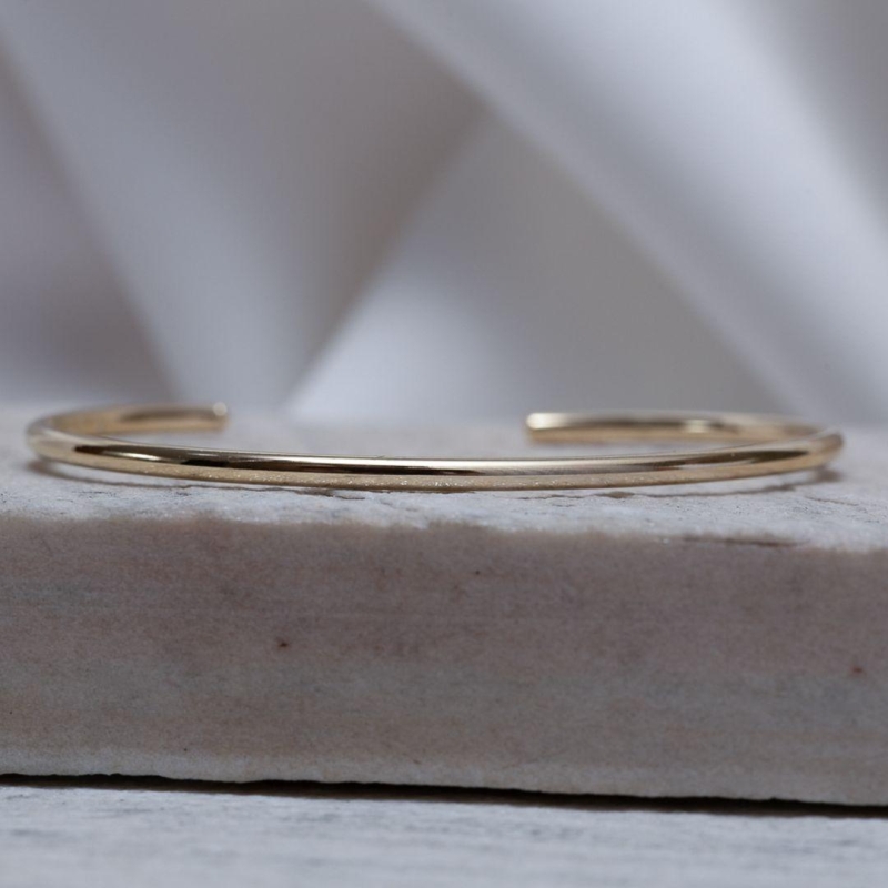 BRACELETE FINO LISO BANHO OURO 18K