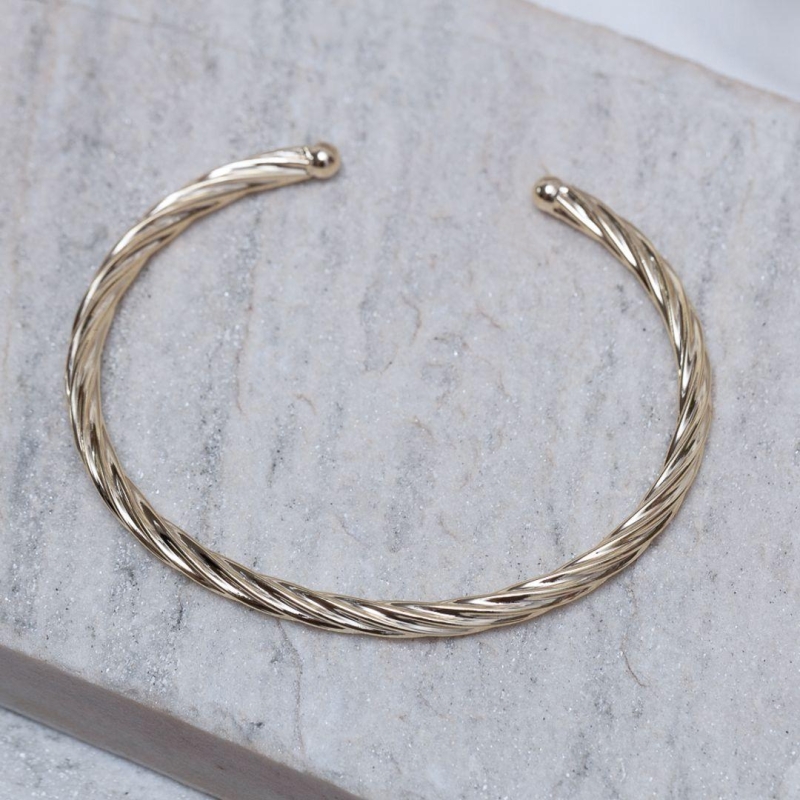 BRACELETE TORCIDO BANHO OURO 18K