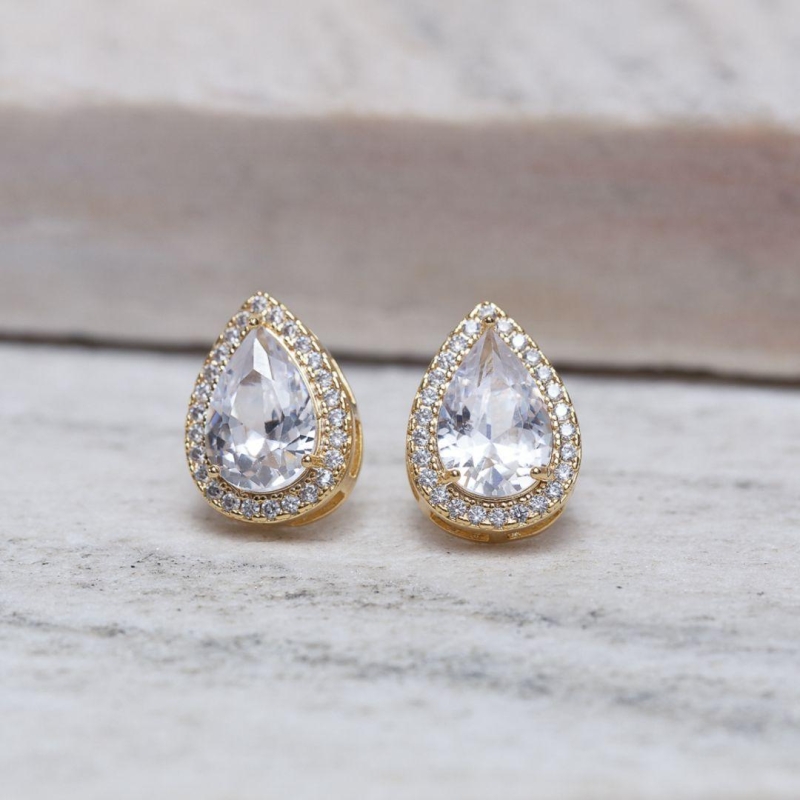 BRINCO GOTA CRAVEJADA CRISTAL BANHO OURO 18K