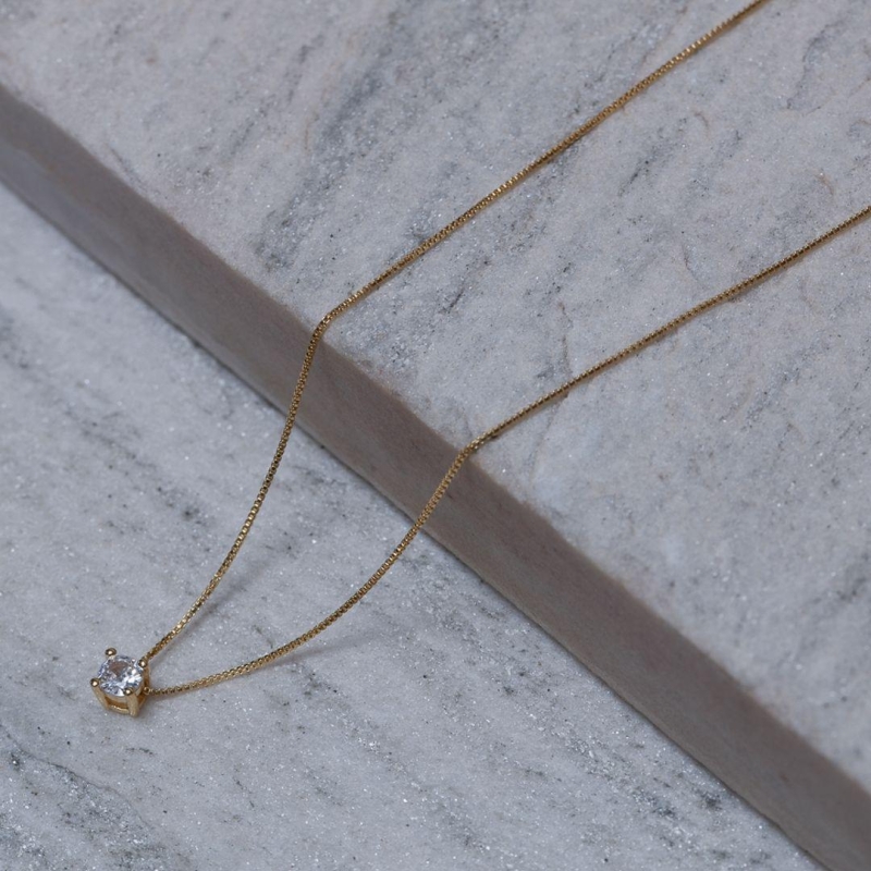 COLAR PONTO DE LUZ CRISTAL BANHO OURO 18K