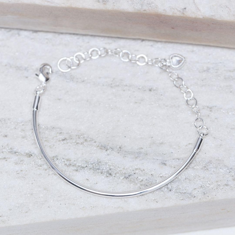 PULSEIRA ARO COM PINGENTE CORAÇÃO CRISTAL CT BANHO PRATA