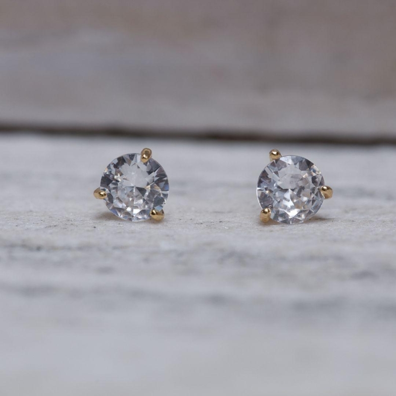 BRINCO PONTO DE LUZ M 3 GARRAS BANHO OURO 18K