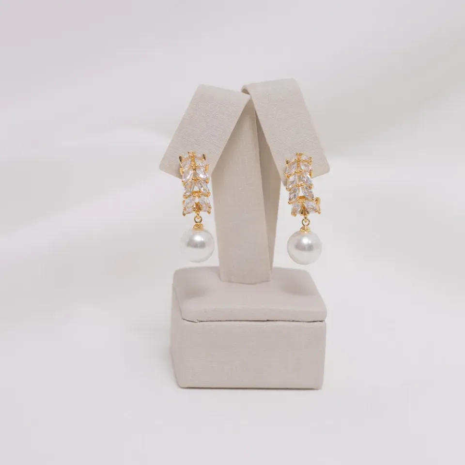 BRINCO ARGOLA ZIRC COM PÉROLA BANHO OURO 18K