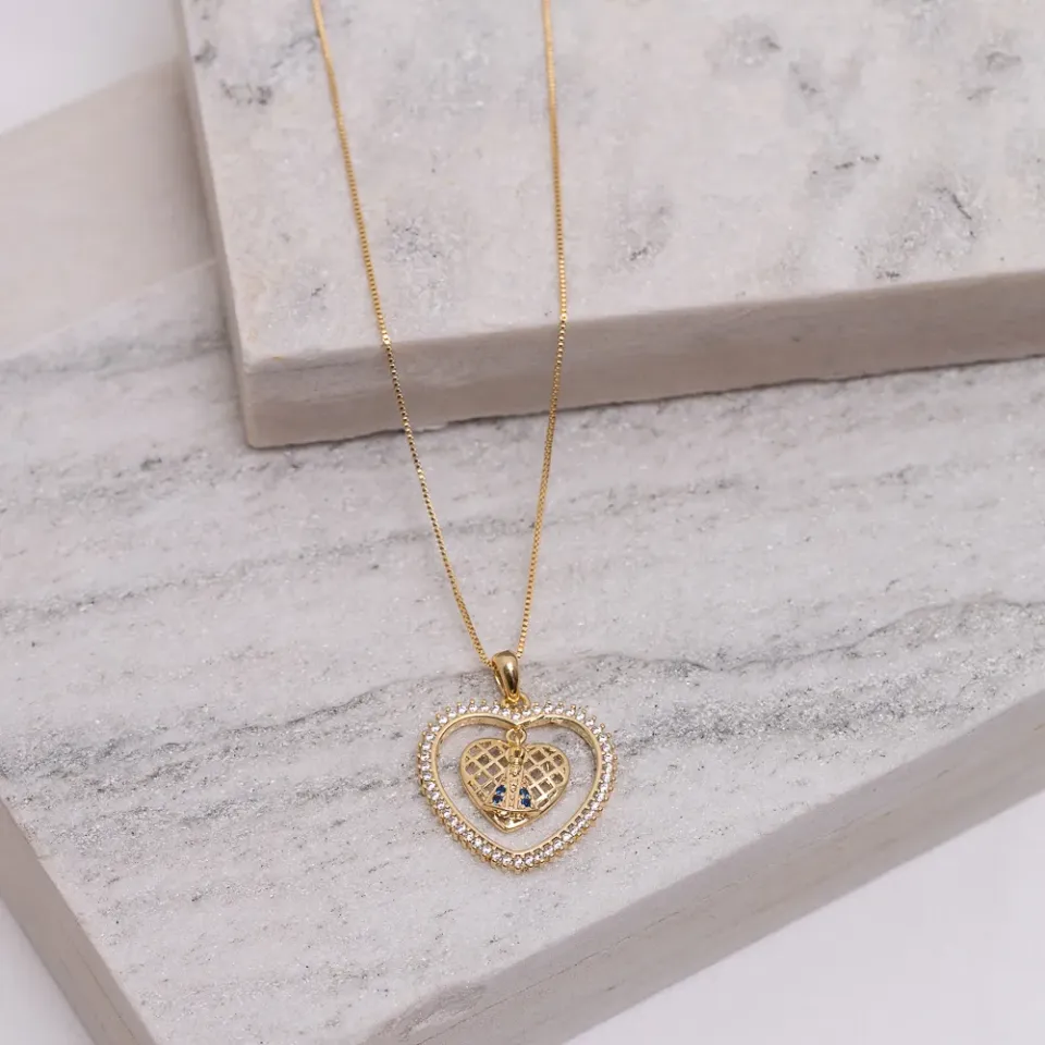 COLAR CORAÇÃO ZIRCÔNIA COM NOSSA SENHORA  BANHO OURO 18K
