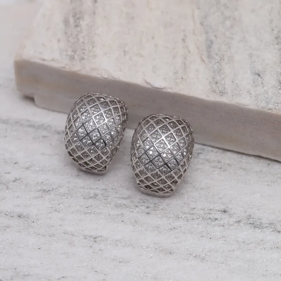 BRINCO MEIA ARGOLA COM ZIRCÔNIA BANHO OURO BRANCO