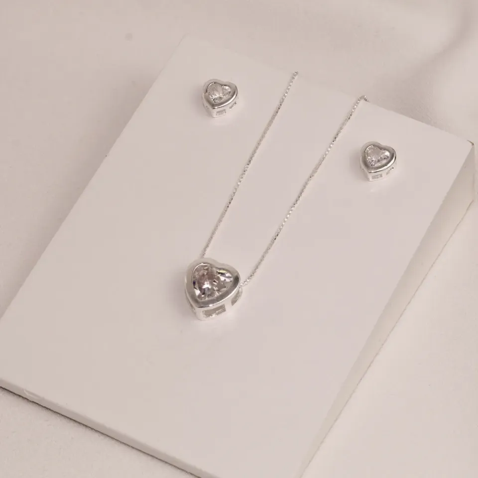 CONJUNTO PONTO DE LUZ CORAÇÃO BANHO PRATA