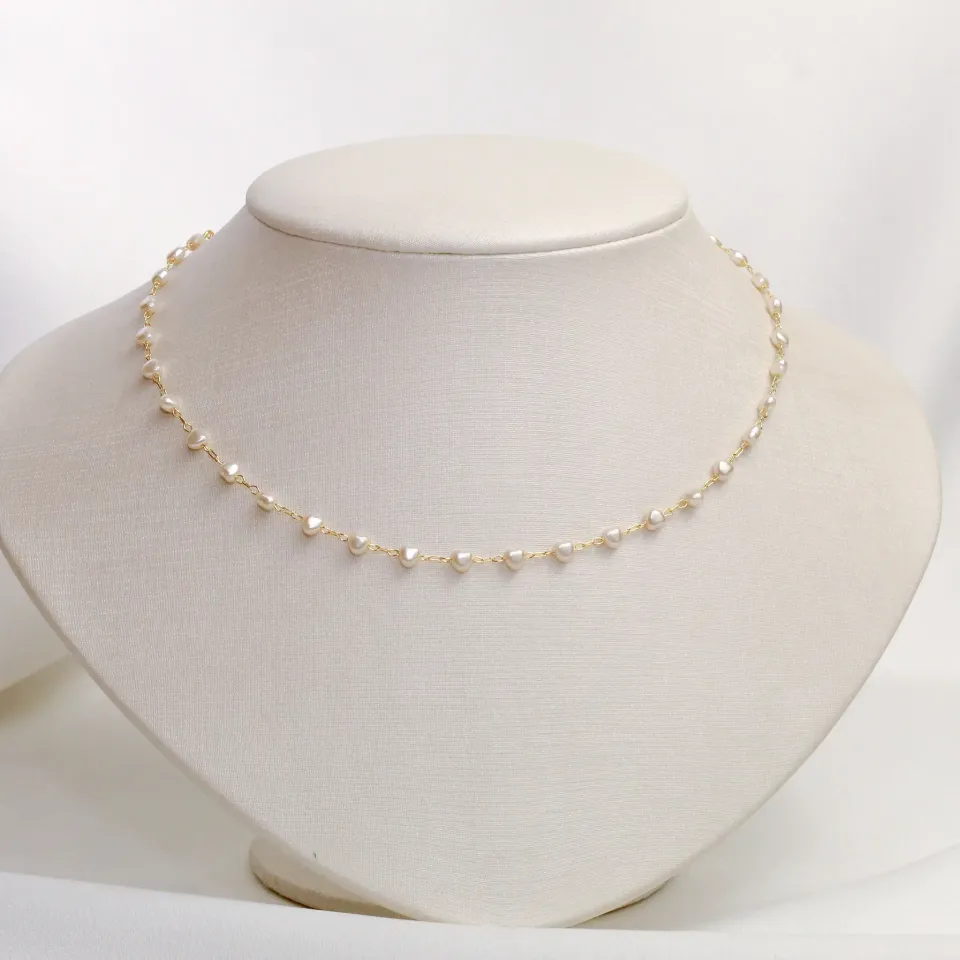 COLAR CHOKER PÉROLA CORAÇÃO BANHO OURO 18K