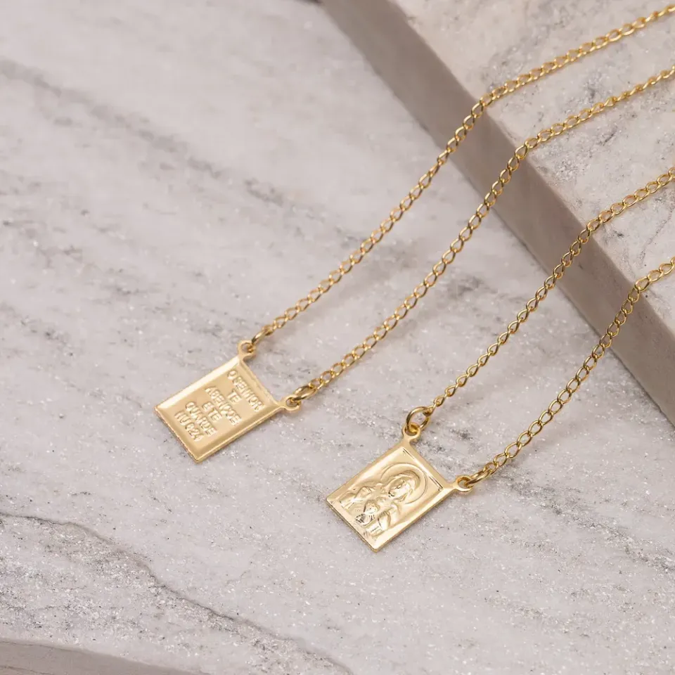 COLAR ESCAPULÁRIO SAGRADO CORAÇÃO BANHO OURO 18K