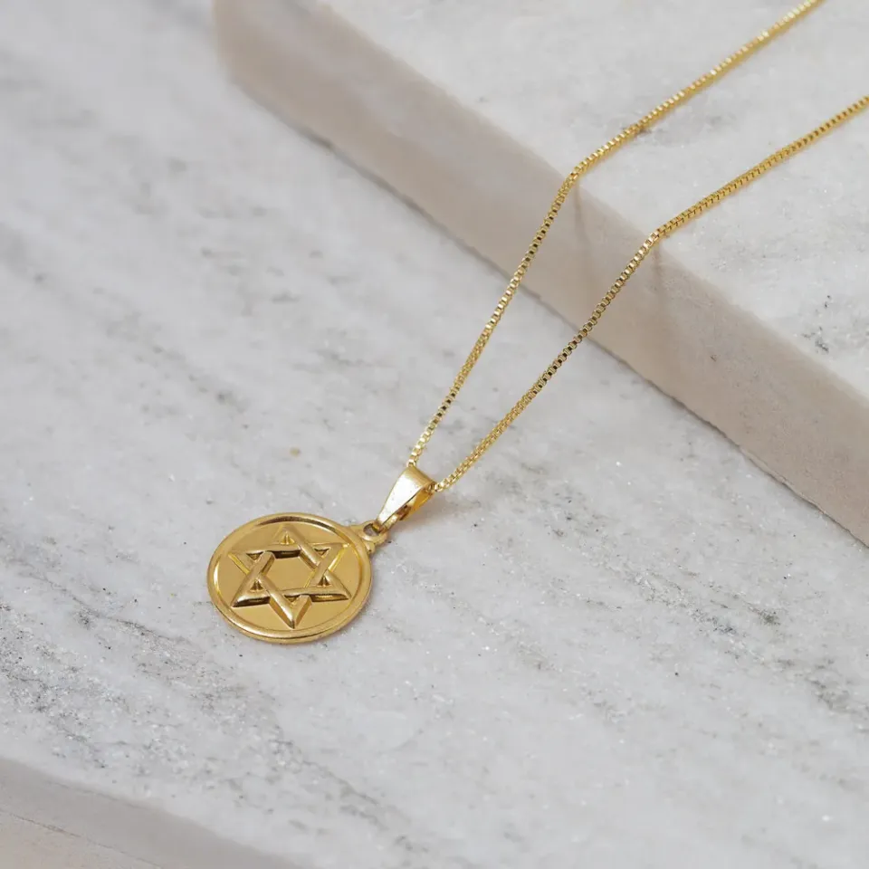 COLAR MEDALHA ESTRELA DE DAVI BANHO OURO 18K