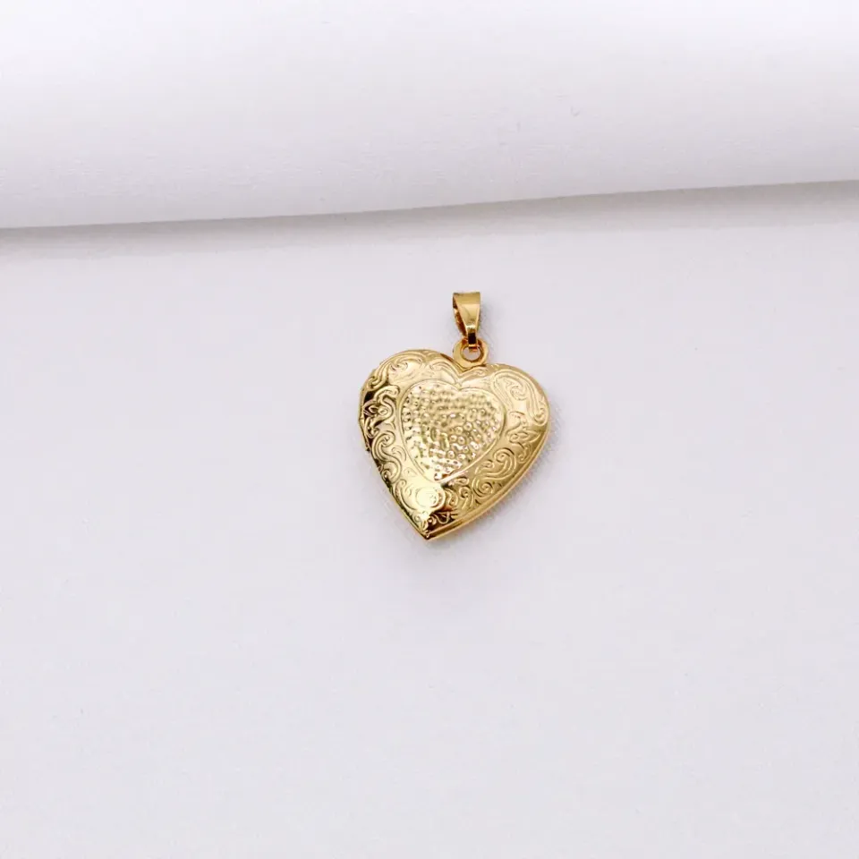 PINGENTE RELICÁRIO CORAÇÃO BANHO OURO 18K