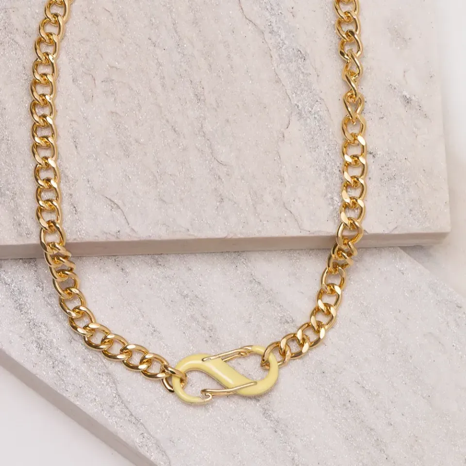 COLAR CORRENTE COM FECHO ESMALTADO AMARELO BANHO OURO 18K