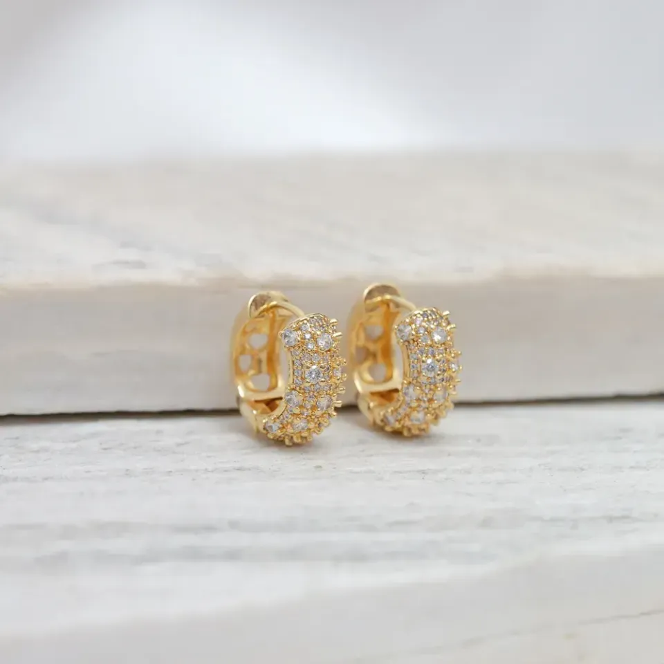 BRINCO ARGOLA ZIRCÔNIA CRISTAL BANHO OURO 18K