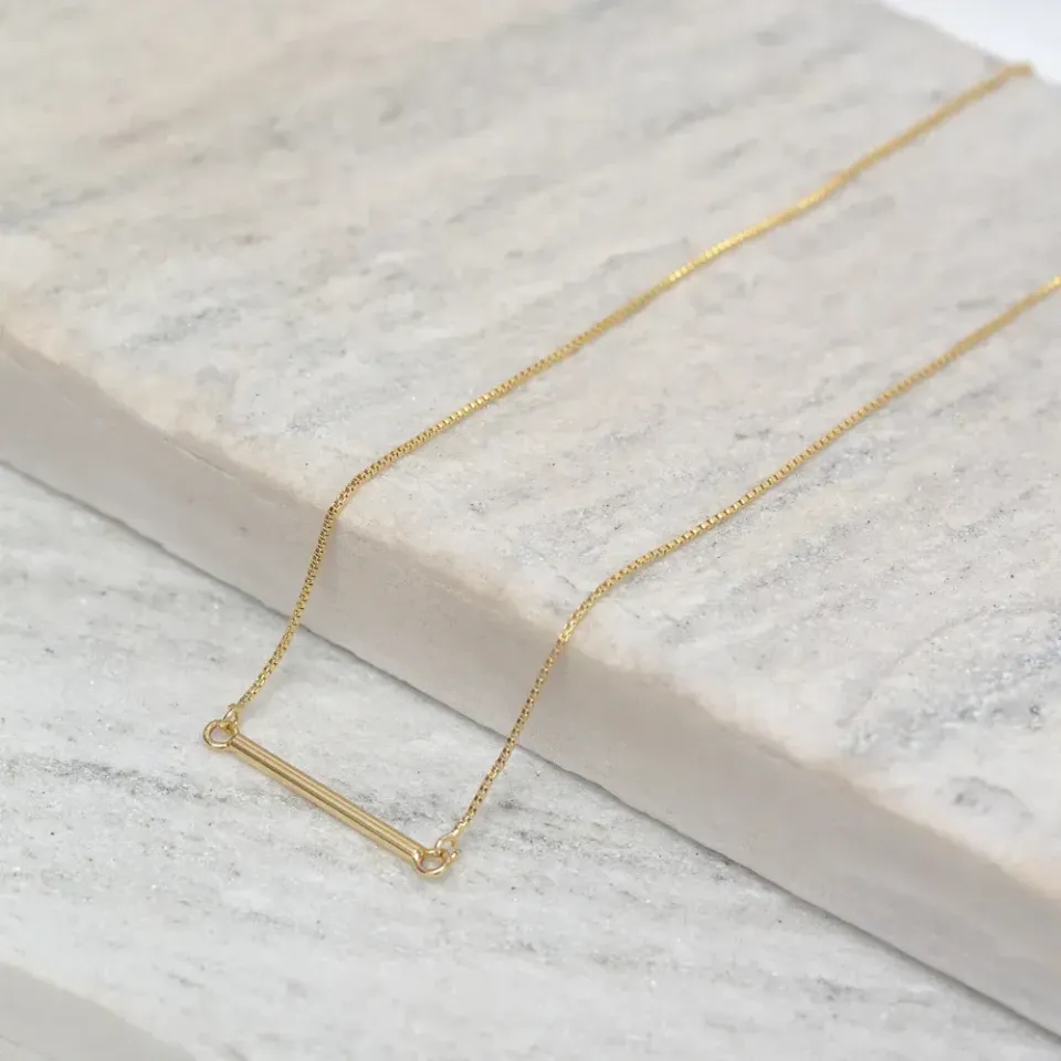 COLAR MINIMALISTA LISO BANHO OURO 18K