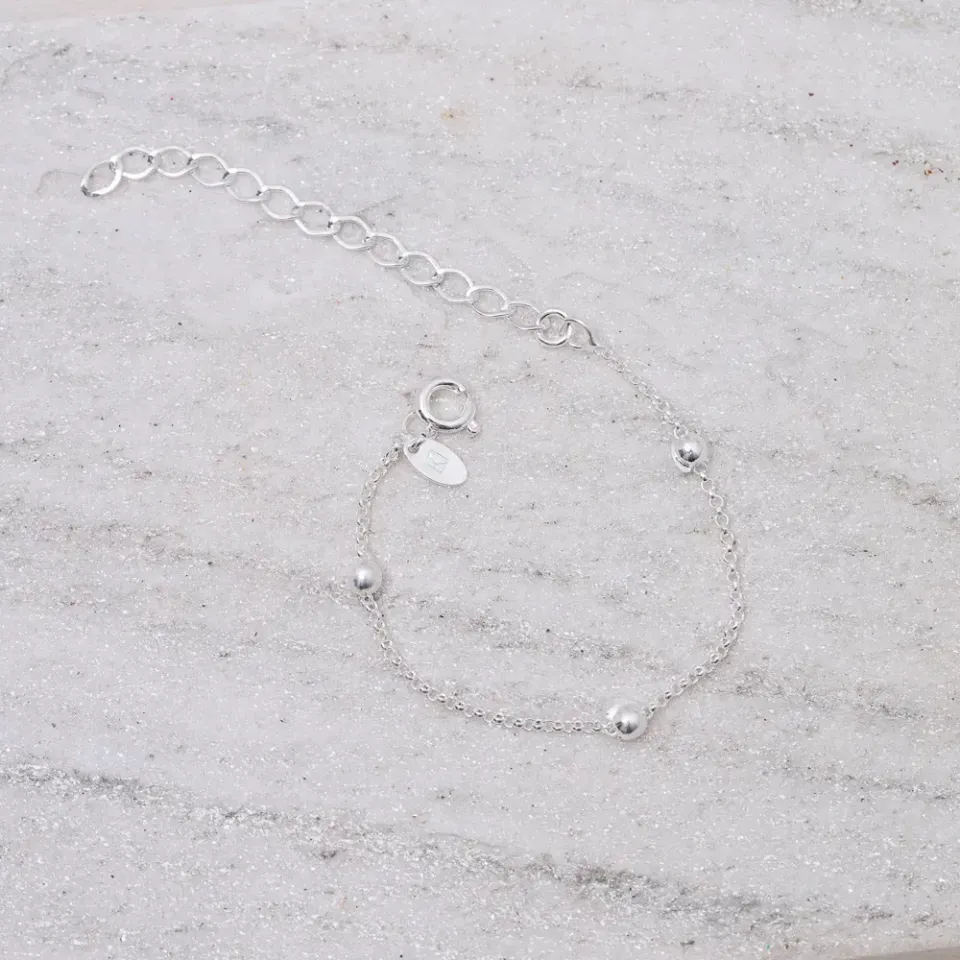 PULSEIRA INFANTIL ELO PORTUGUÊS COM BOLINHAS BANHO PRATA