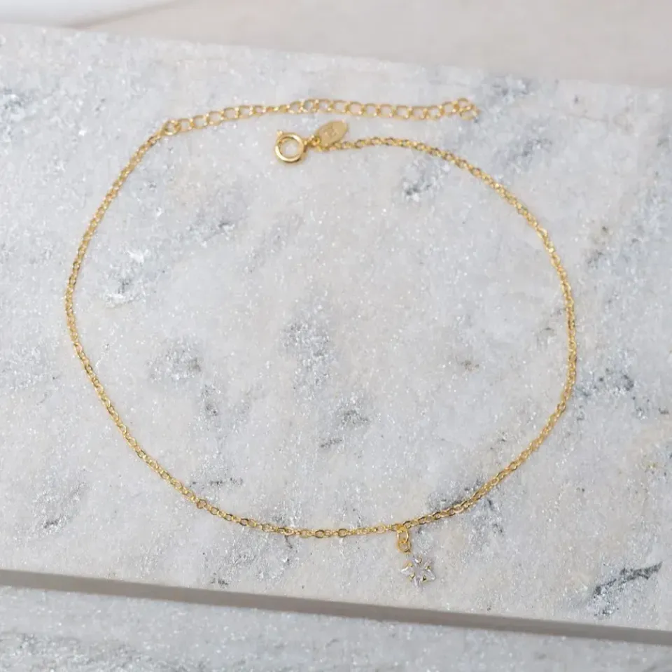 TORNOZELEIRA COM PINGENTE ESTRELA CRISTAL BANHO OURO 18K