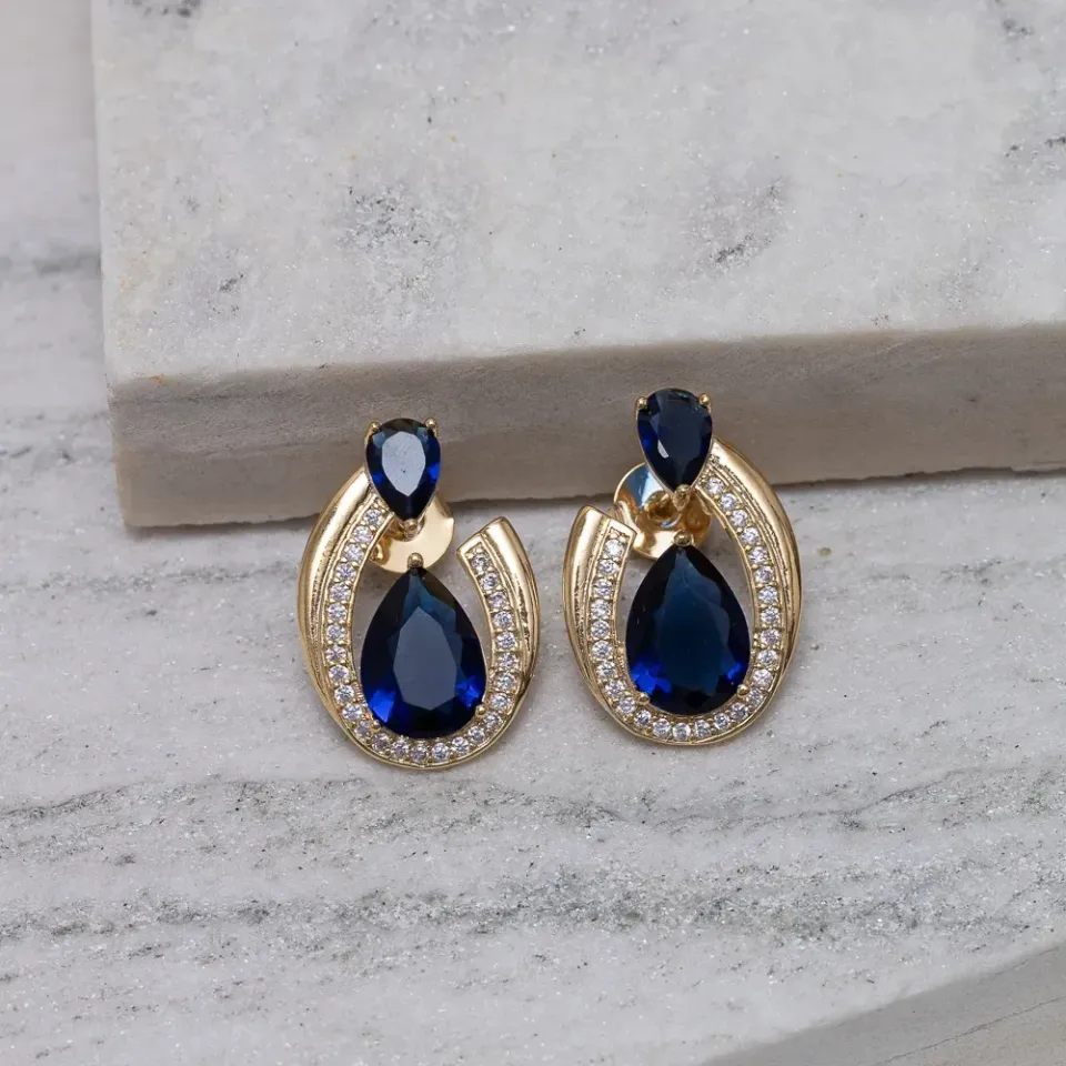 BRINCO FESTA COM ZIRCÔNIA E PEDRA AZUL BANHO OURO 18K