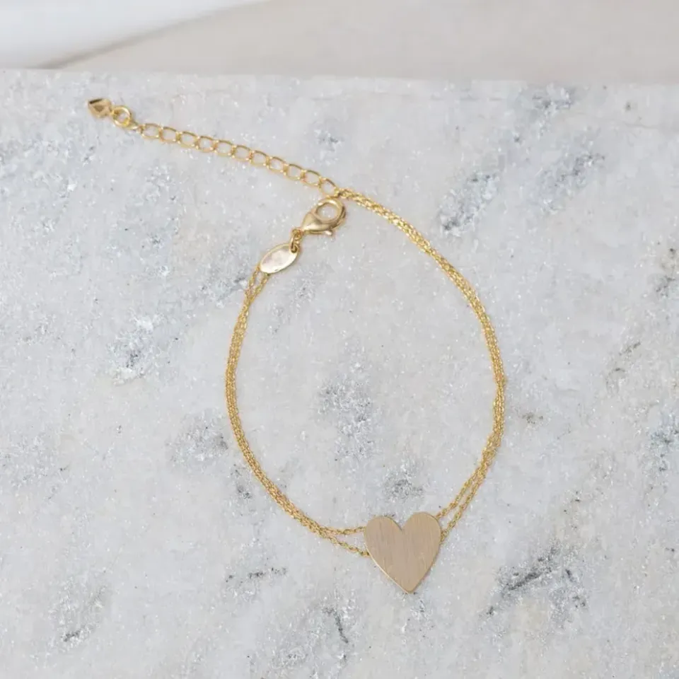PULSEIRA DUPLA COM CORAÇÃO LISO BANHO OURO 18K