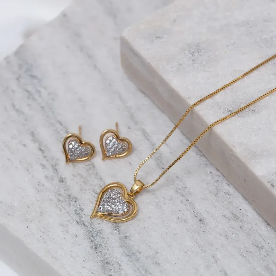 CONJUNTO CORAÇÃO COM CANETA RÓDIO BRANCO BANHO OURO 18K