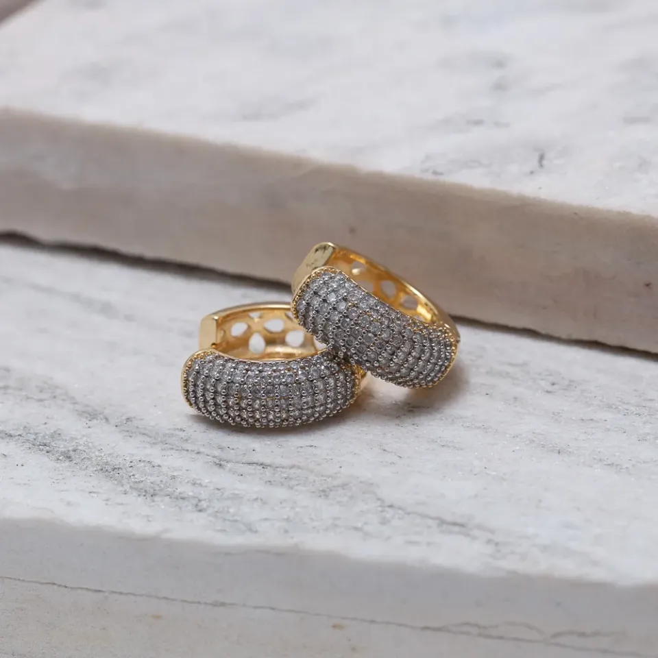 BRINCO ARGOLA G COM CANETA RÓDIO BRANCO BANHO OURO 18K