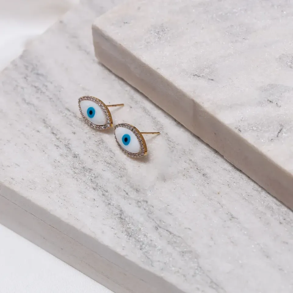 BRINCO OLHO GREGO COM ZIRCÔNIA BANHO OURO 18K
