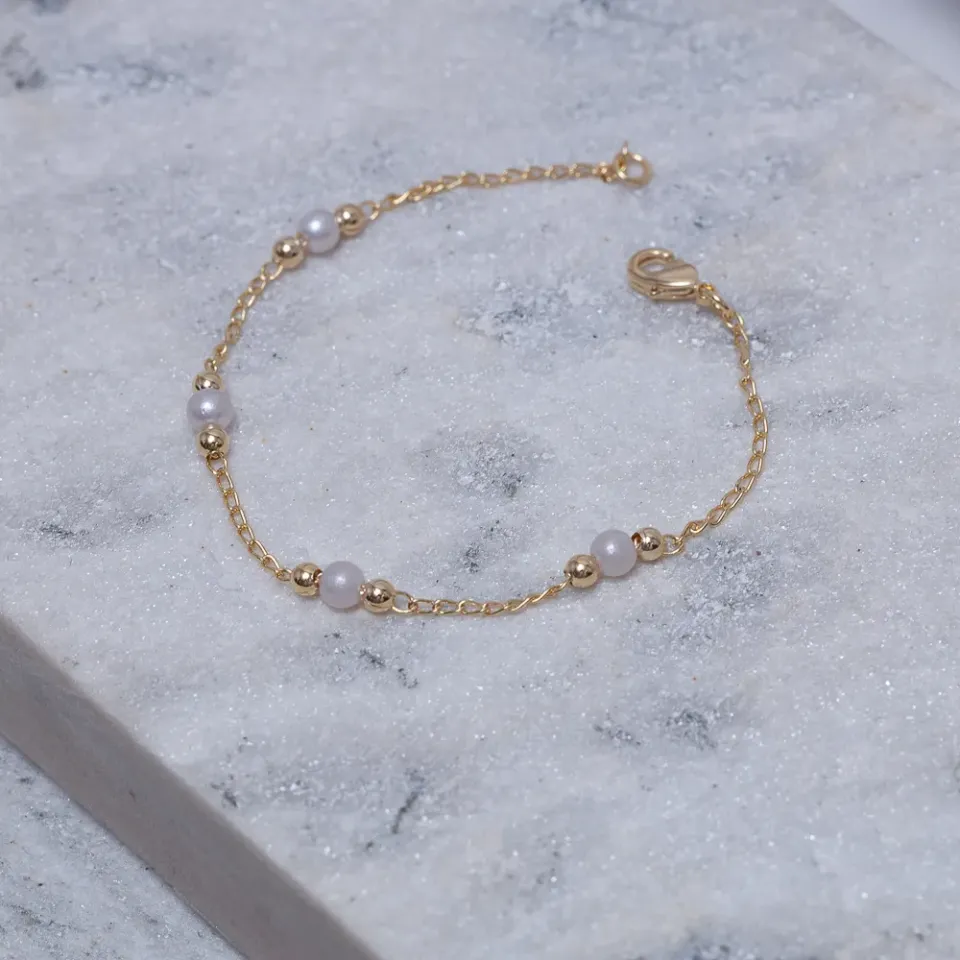 PULSEIRA INFANTIL BOLINHA COM PERÓLA BANHO OURO 18K