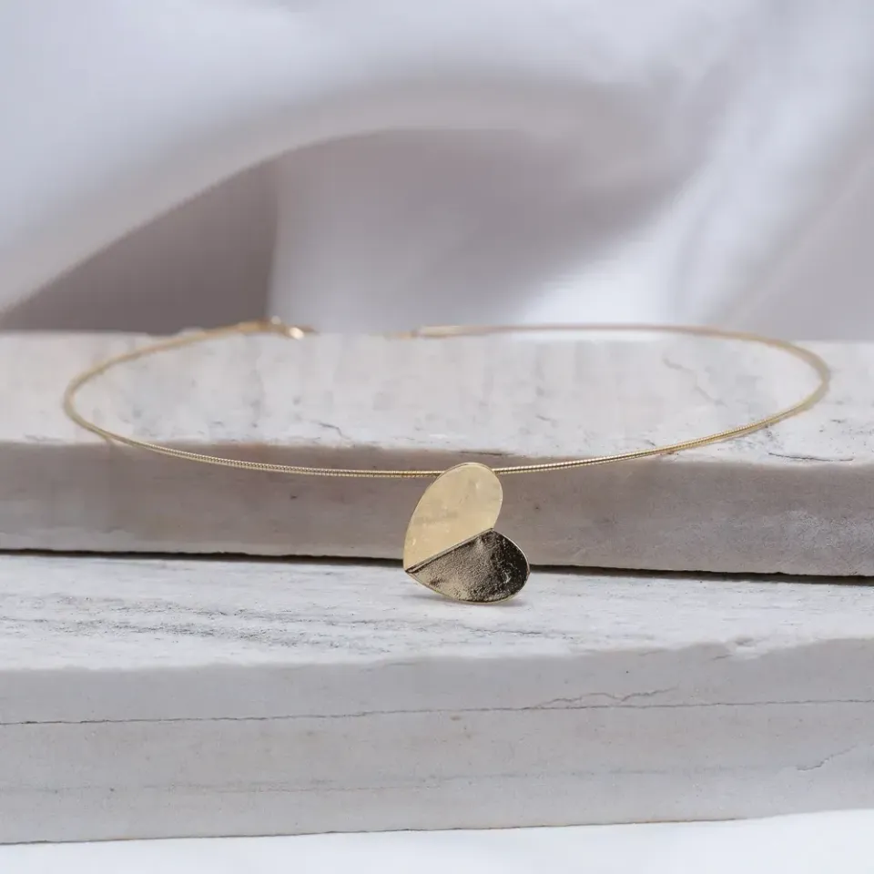 COLAR ARO CORAÇÃO LISO BANHO OURO 18K