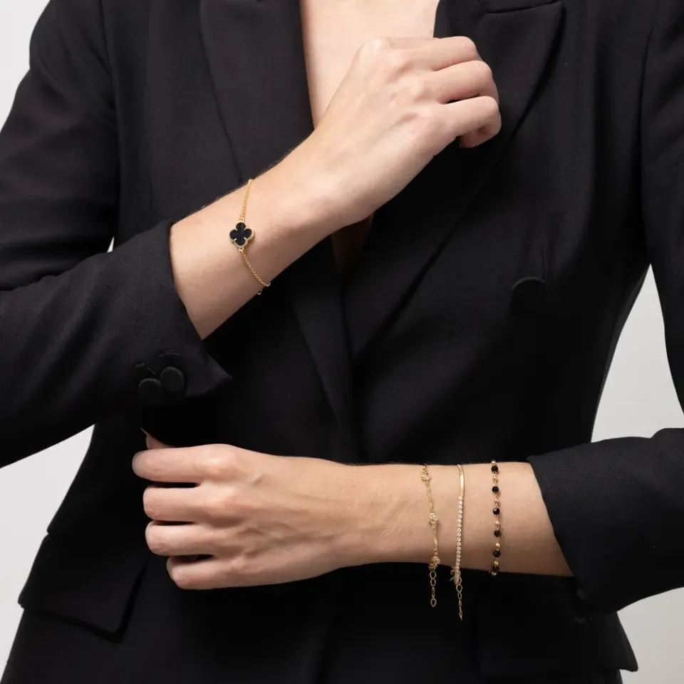 PULSEIRA VIRGINIA PRETO BANHO OURO 18K